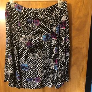 Torrid Sz 2 Floral Polka Dot Skirt
